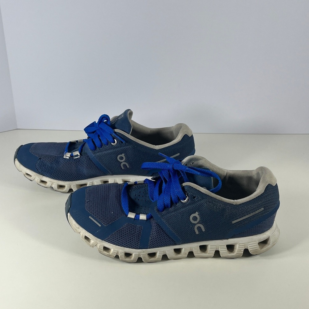 On Cloud 5 Athletic Shoes Womens Size 7.5 Blue‎ Running Lightweight Gym Running
